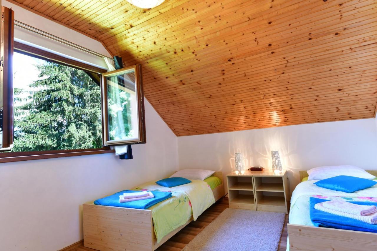 Apartman Jelena Rakovica Εξωτερικό φωτογραφία