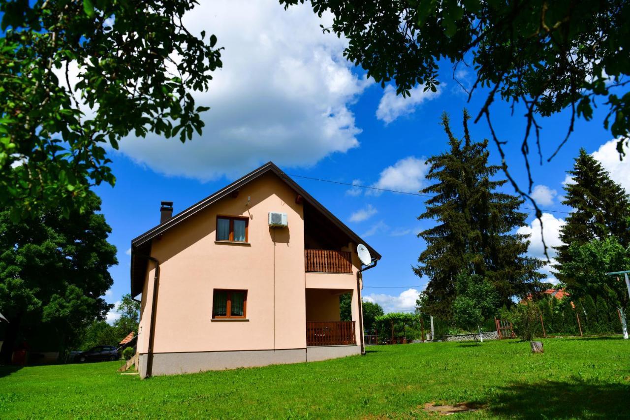 Apartman Jelena Rakovica Εξωτερικό φωτογραφία